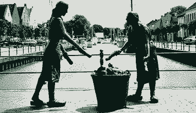 T&ouml;rfwieven-Denkmal